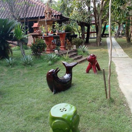 BaanSuanLeelawadee Resort Amphawa Buitenkant foto