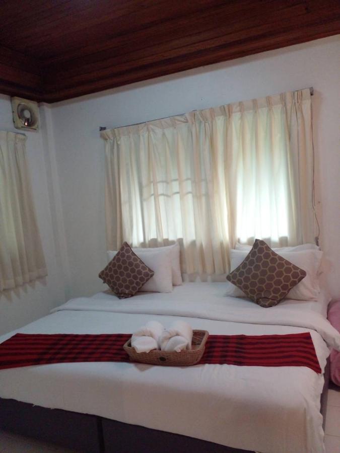 BaanSuanLeelawadee Resort Amphawa Buitenkant foto