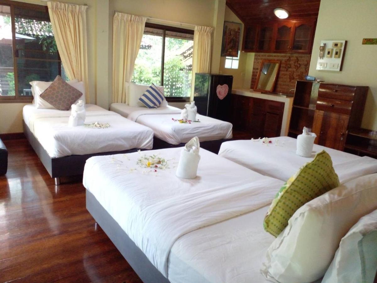 BaanSuanLeelawadee Resort Amphawa Buitenkant foto