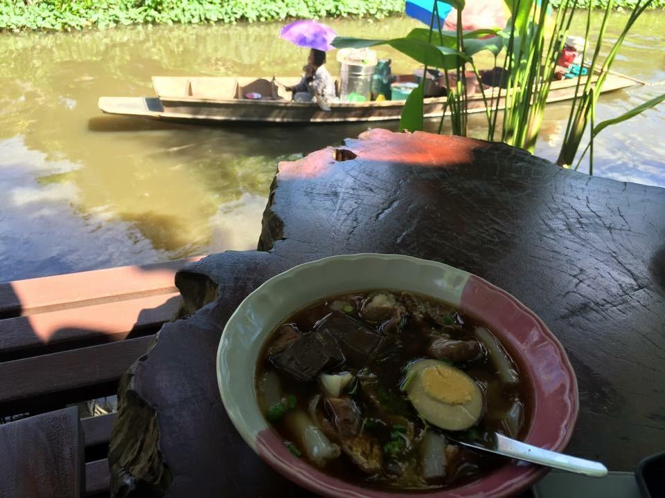 BaanSuanLeelawadee Resort Amphawa Buitenkant foto