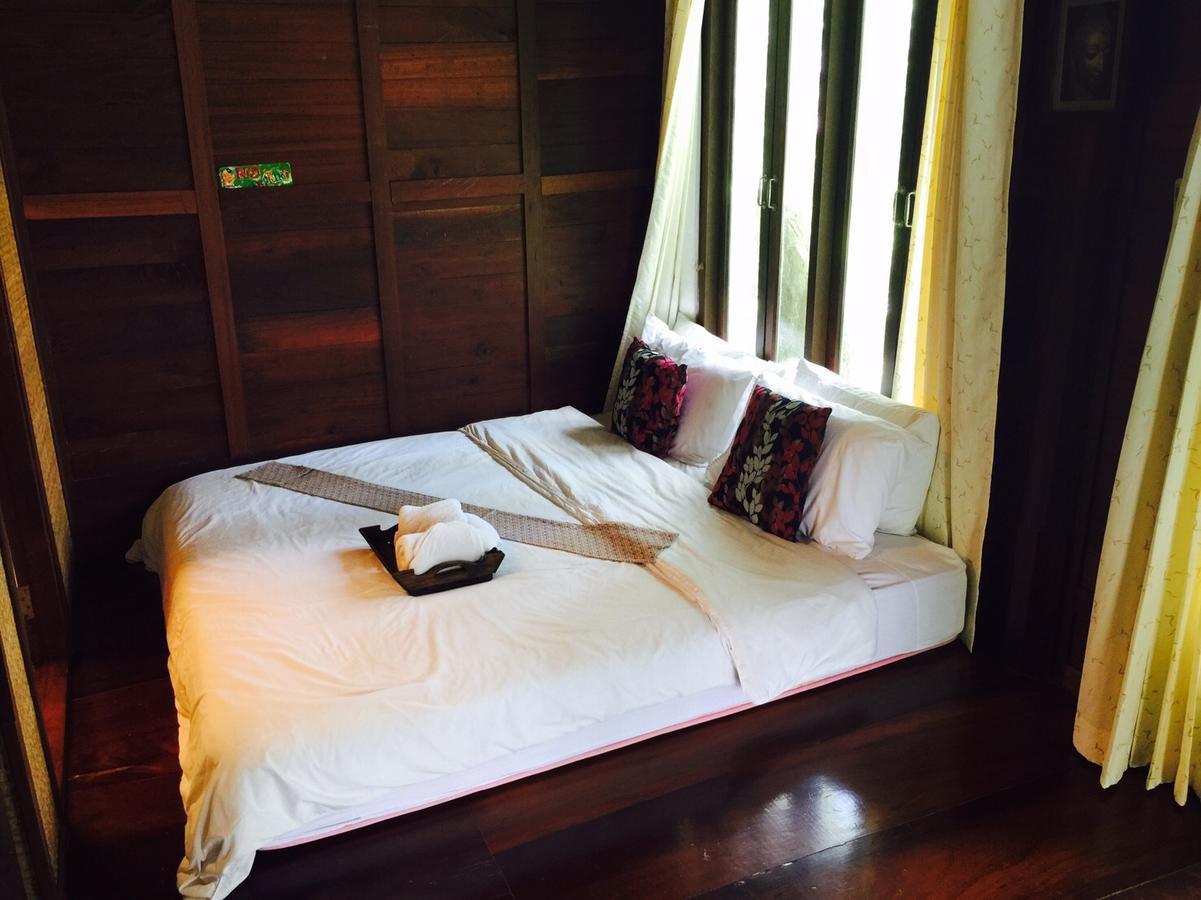 BaanSuanLeelawadee Resort Amphawa Buitenkant foto