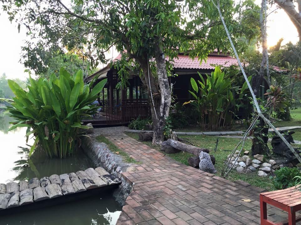 BaanSuanLeelawadee Resort Amphawa Buitenkant foto